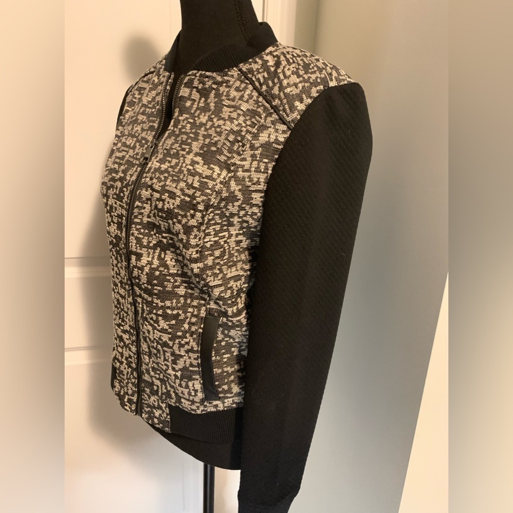 Banana Republic ladies light jacket in size S - Picture 7 of 12